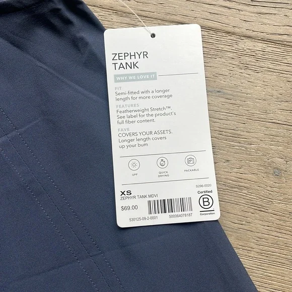 NWT Athleta 'Zephyr' Tank in MDVI (Medieval Violet) XS - Retail: $69 - Picture 5 of 12